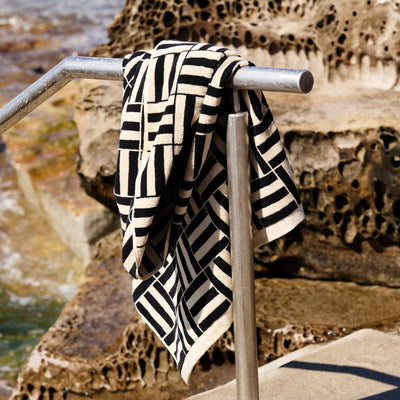 Willis Pool Towel - Sand & Noir