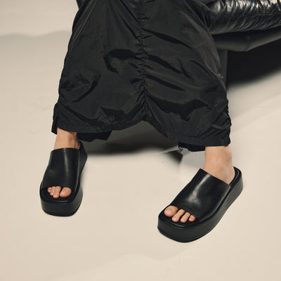 Bonnie Sandal - Black