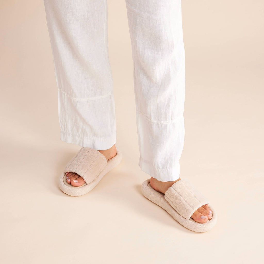 Bobbi Slides - Coconut