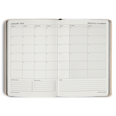 2025 Classic Weekly Diary - Black