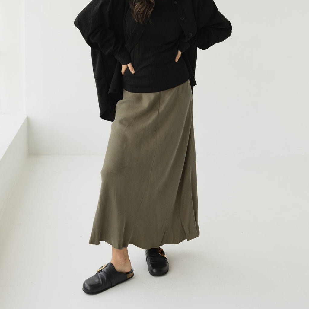 Anytime Cupro Skirt - Moss