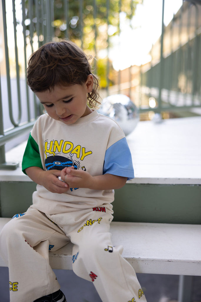 Sunday Records Tee